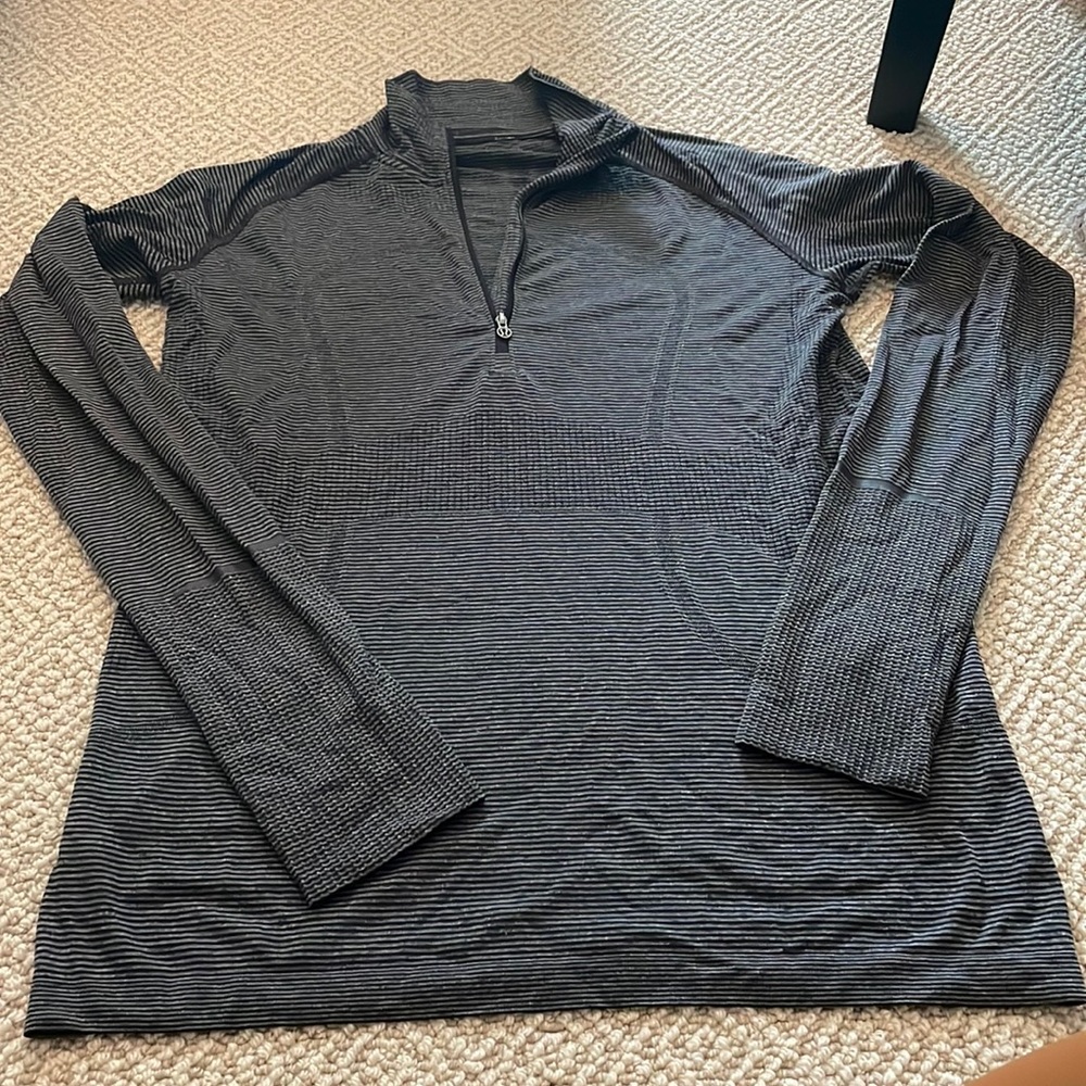 Gray stripe Lulu quarter zip